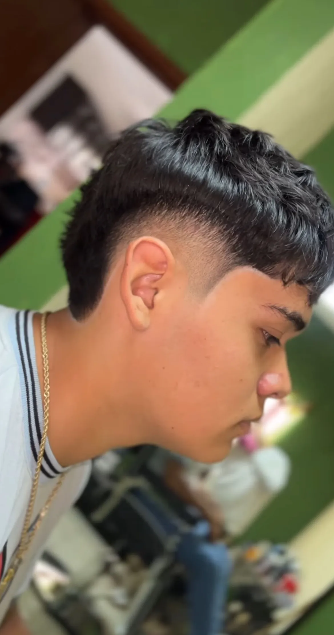 Fade con fleco texturizado